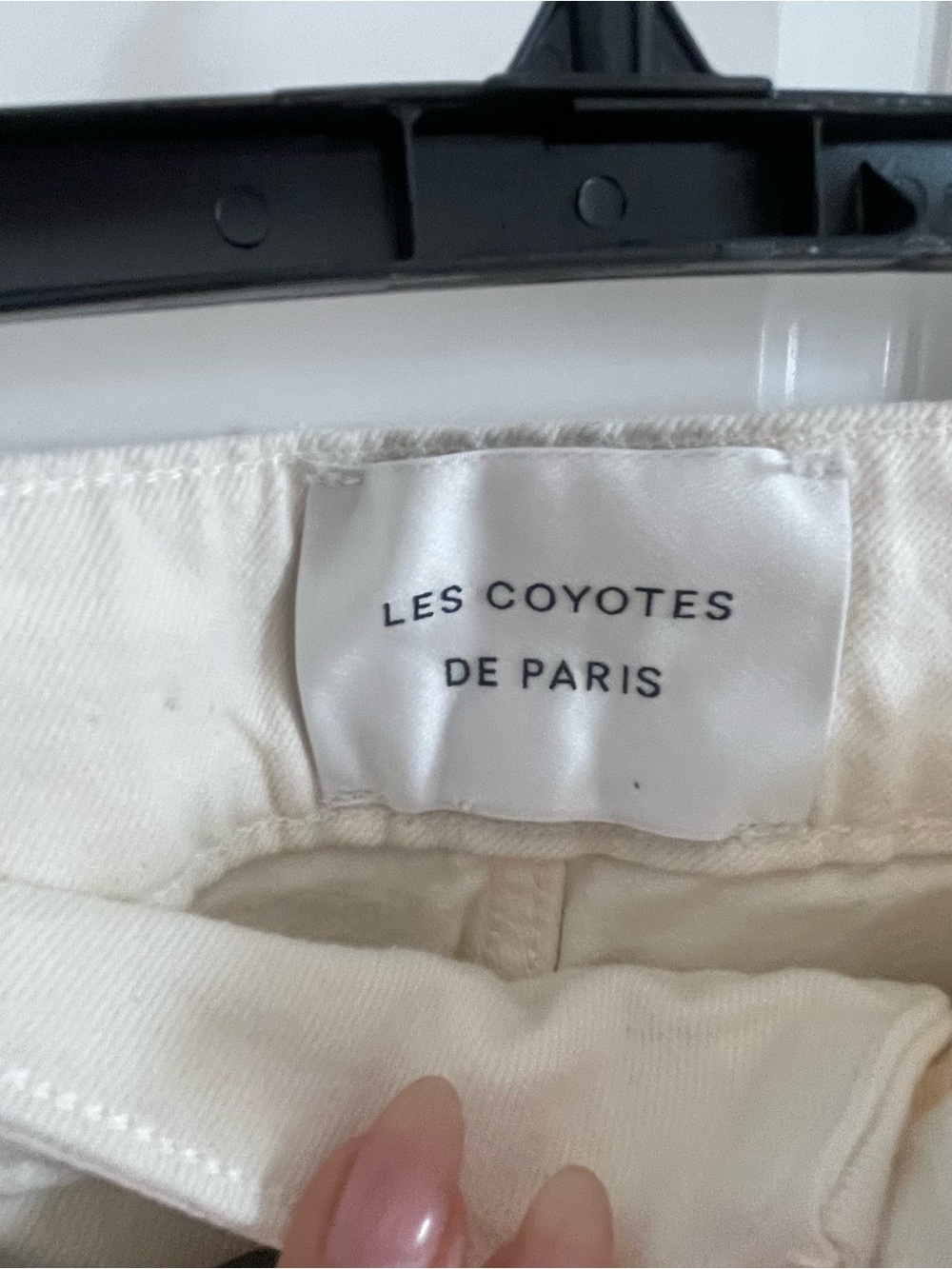White Wide-Leg High-Waist Jeans with Belt NEW - Picture 7 of 9